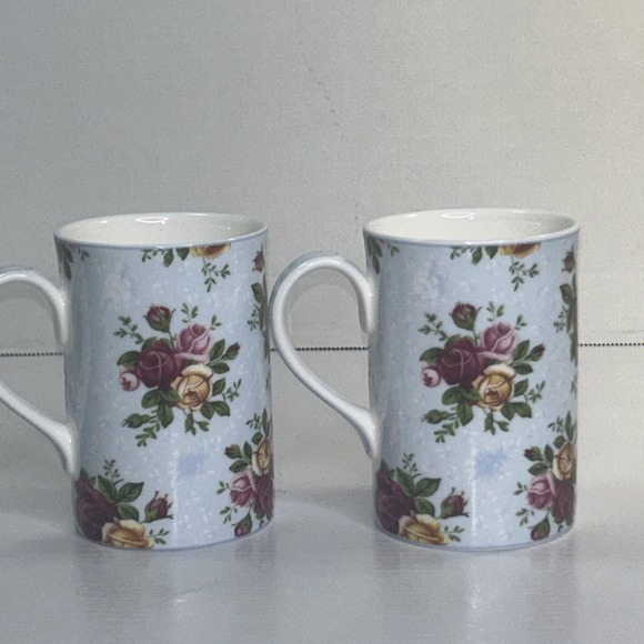 Royal Albert Old Country Roses Blue Damask 4" Tea Cup Mug Set of 2 Bone China - Picture 1 of 8